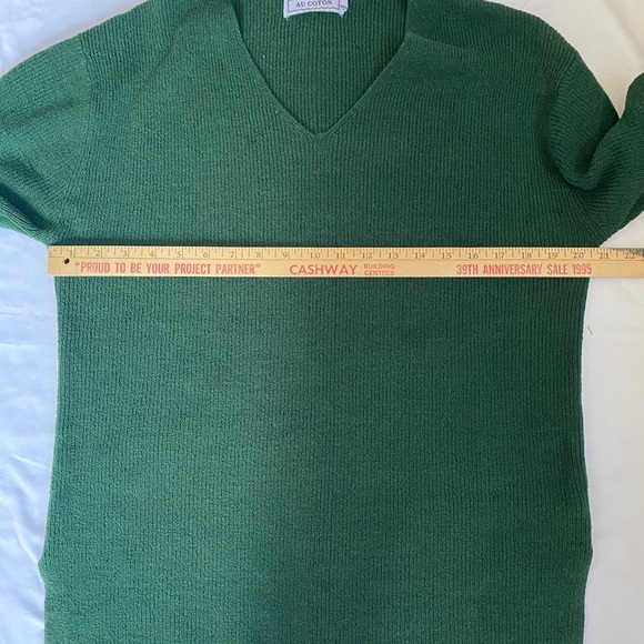 Forest Green V Neck Rib Knit Sweater Cozycore Longer Length Medium Jewel Tone - Picture 12 of 16